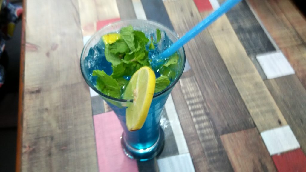 Boisson fraîche et légère pour l’apéritif d’été